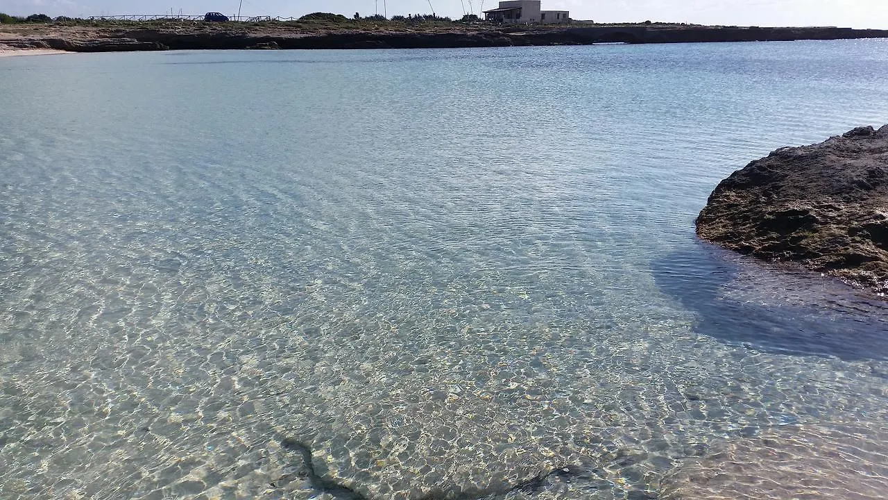 Casa Eleutheria Favignana 0*,